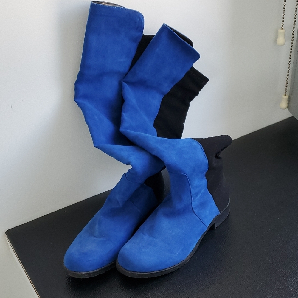 Stylish Blue Women's Boots